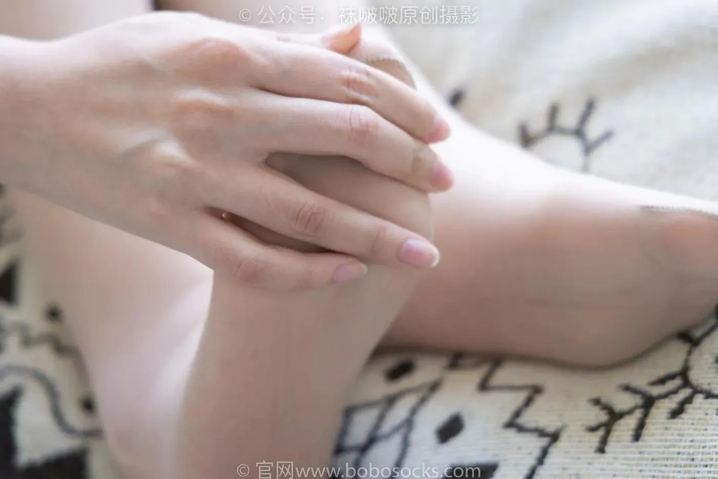 [BoBoSocks袜啵啵]NO.163 小甜豆-空军一号板鞋、白棉袜、肉丝 [135P]插图6